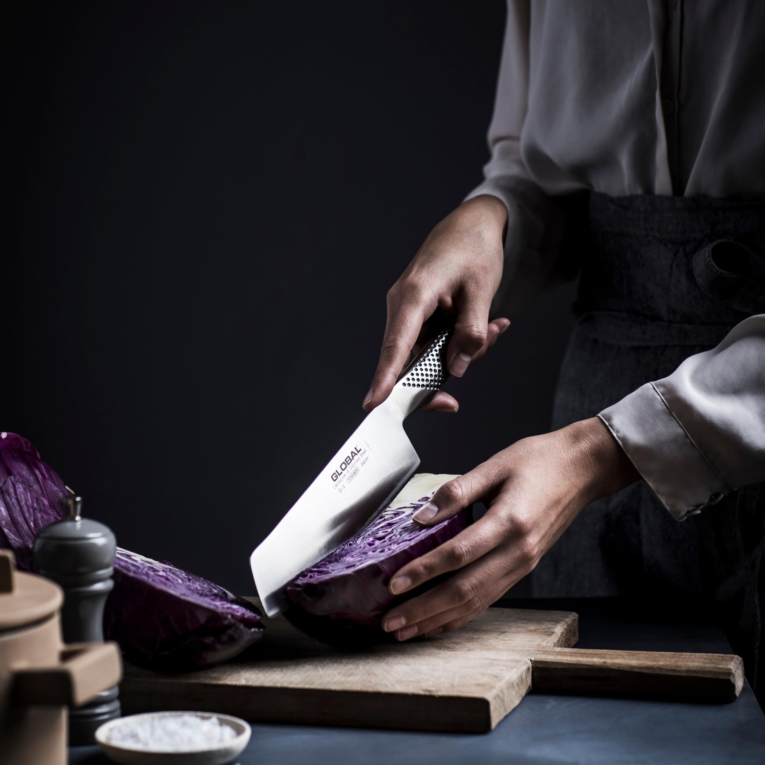 Global 7 Inch Vegetable Knife - Lightweight Japanese Stainless Steel, Razor-Sharp Edge, Made in Japan, G-45 - Image 6